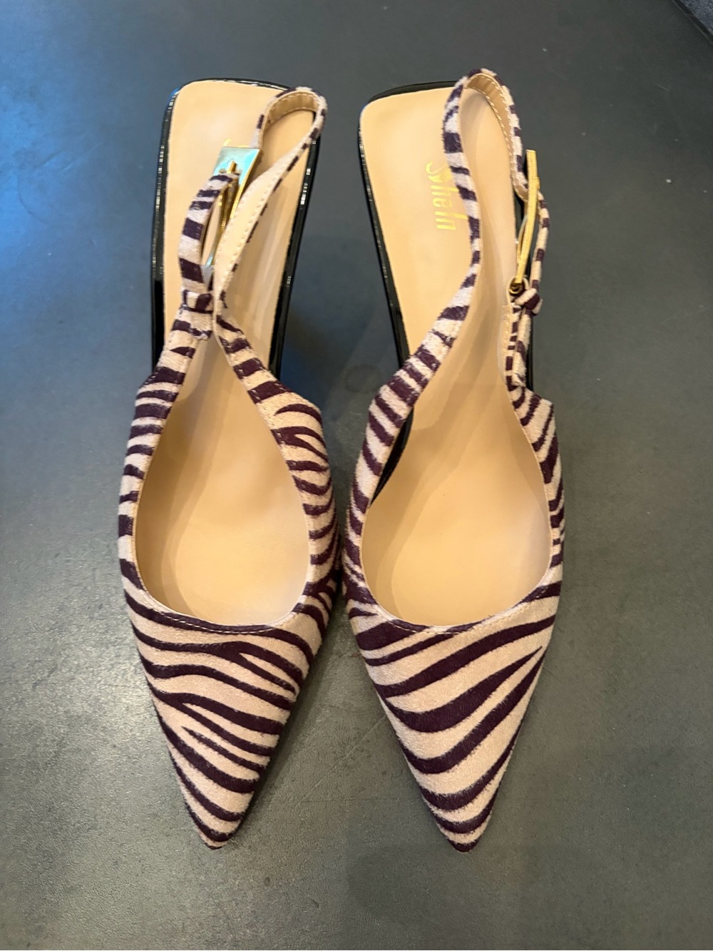SHEIN Pointed Slingback Flats in Purple Zebra Print new without box